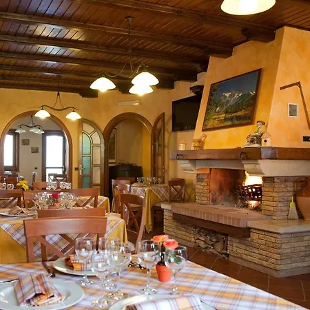 Alloggio per agriturismo Il Tuccanese Di Russo Gerardo