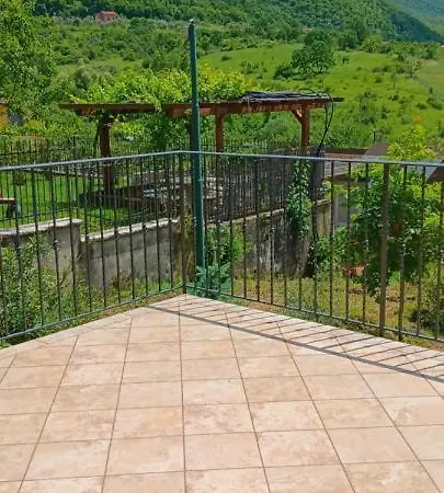 Il Tuccanese Di Russo Gerardo Alloggio per agriturismo Bagnoli Irpino